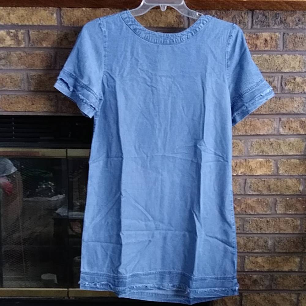 Gap chambray sheath dress w/ fringed hem